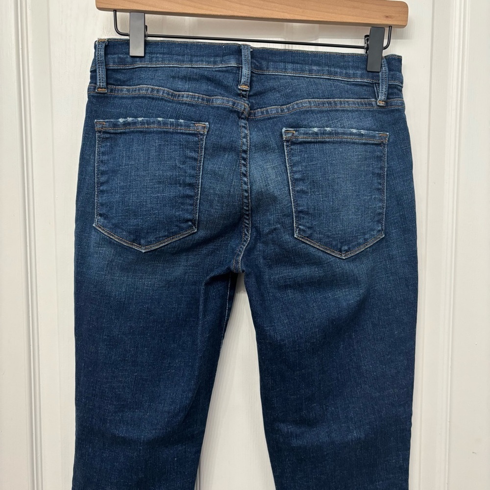 Dark Wash Skinny Crop Jeans | FRAME Size 29 - Picture 10 of 12